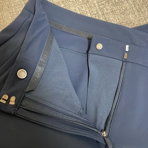 LULULEMON ON THE MOVE PANT WOMENS 12 Navy Blue Excellent Condition! - Picture 9 of 9
